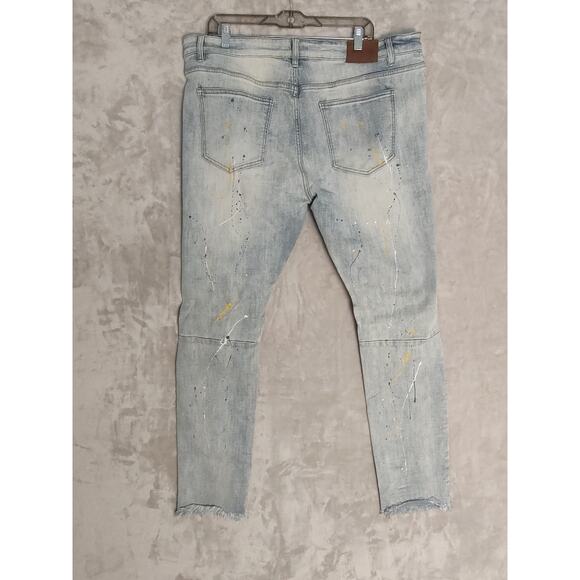 Reelistik NYC, Mens Distressed Jeans, Size 40, Paint Splatter, Holes, Frayed Hem - Picture 2 of 9